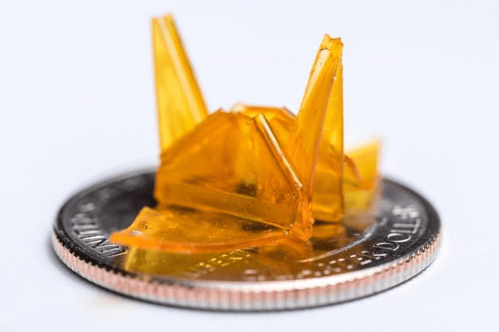 Researchers Use PowerPoint Slide and LED Projector to Create Self-Folding 3D Origami Structures