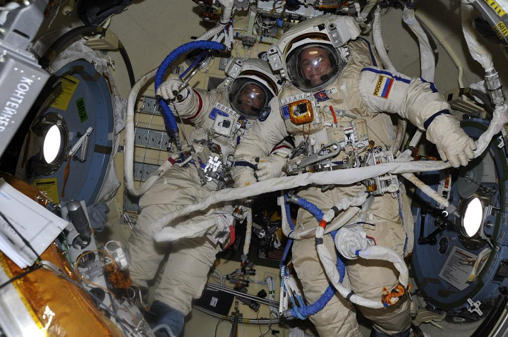Russian Cosmonauts Deploy Satellite with 3D Printed Casing During Livestreamed Spacewalk