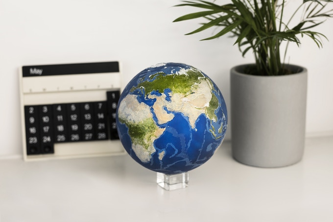 Learn About Our Planet's History with 3D Printed, Augmented Reality EARTH